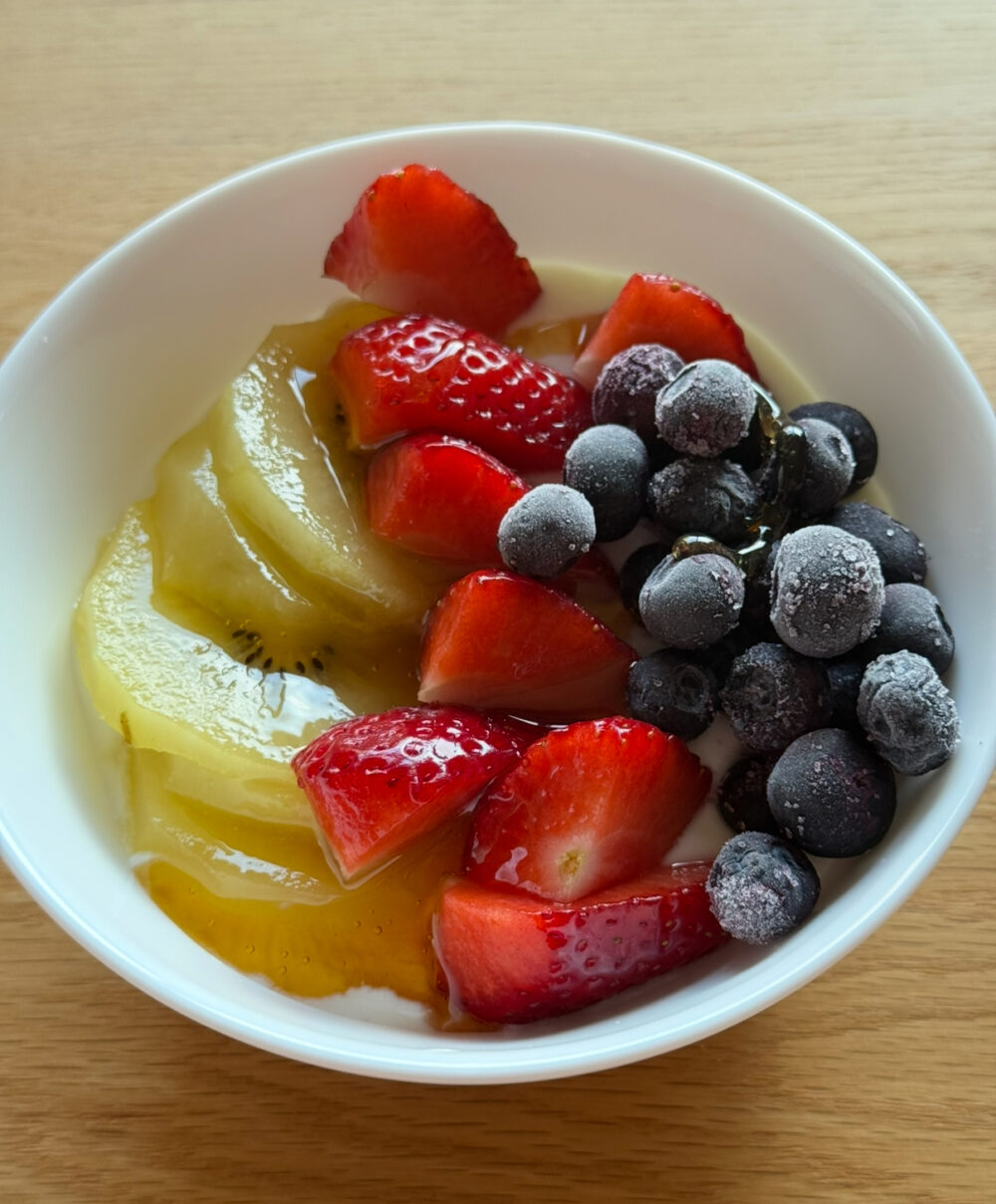 フルーツヨーグルト