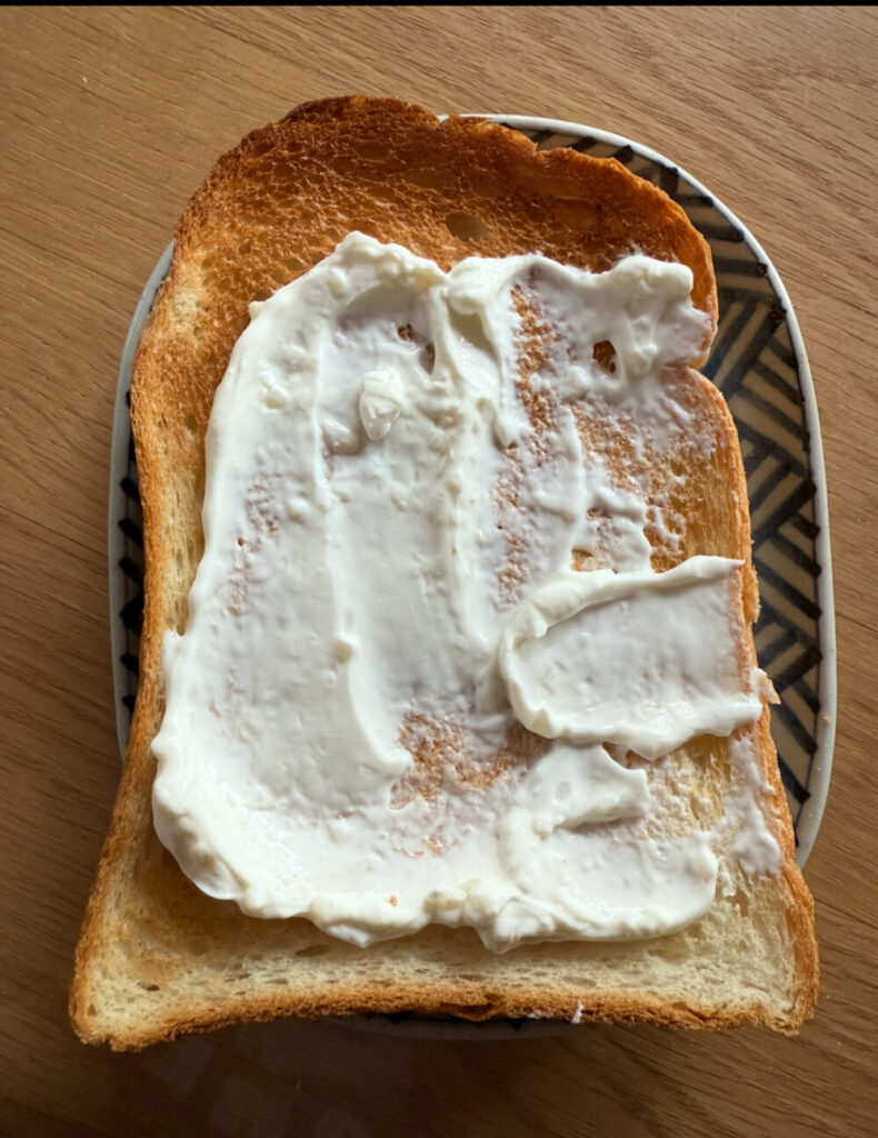 クリームチーズパン