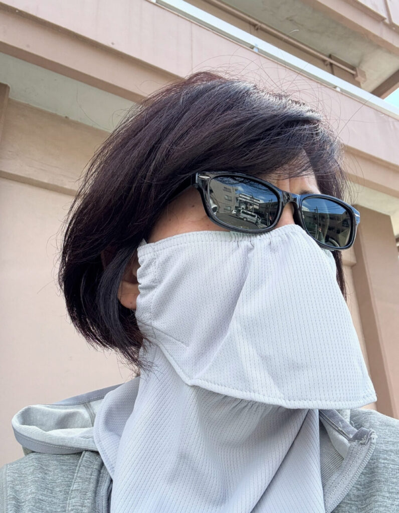 盆栽にヤケーヌ