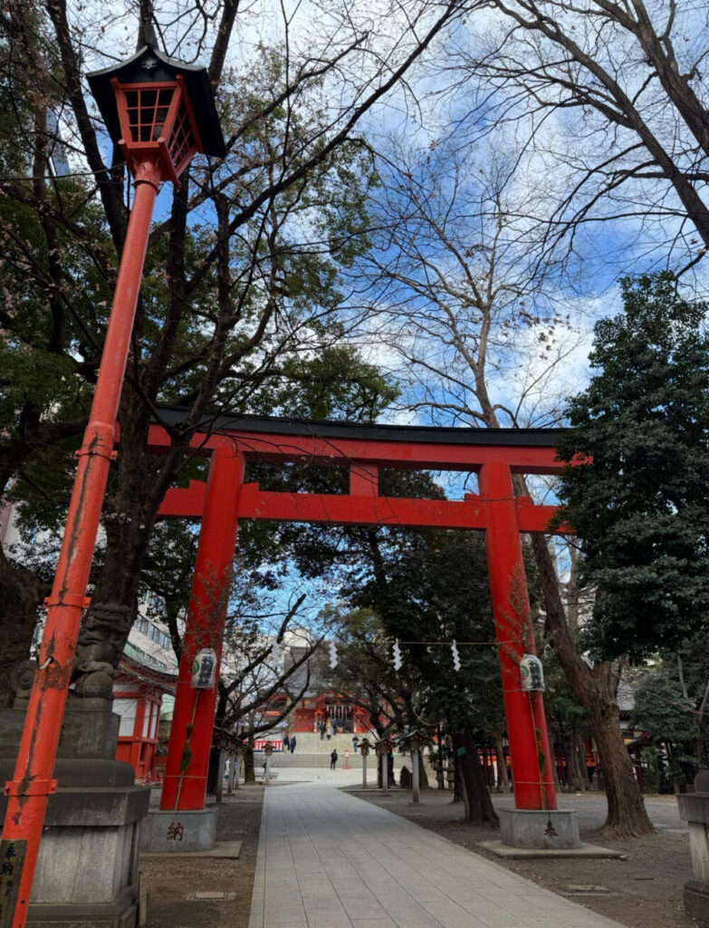 花園神社の鳥居