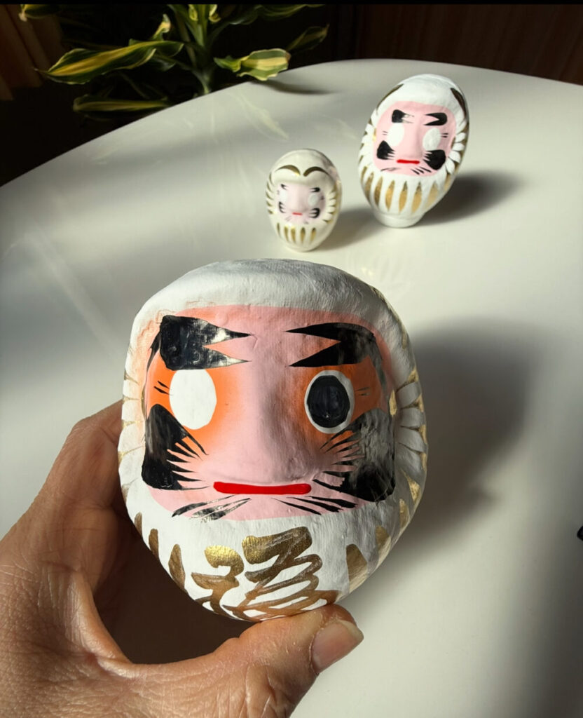 ダルマの目入れ