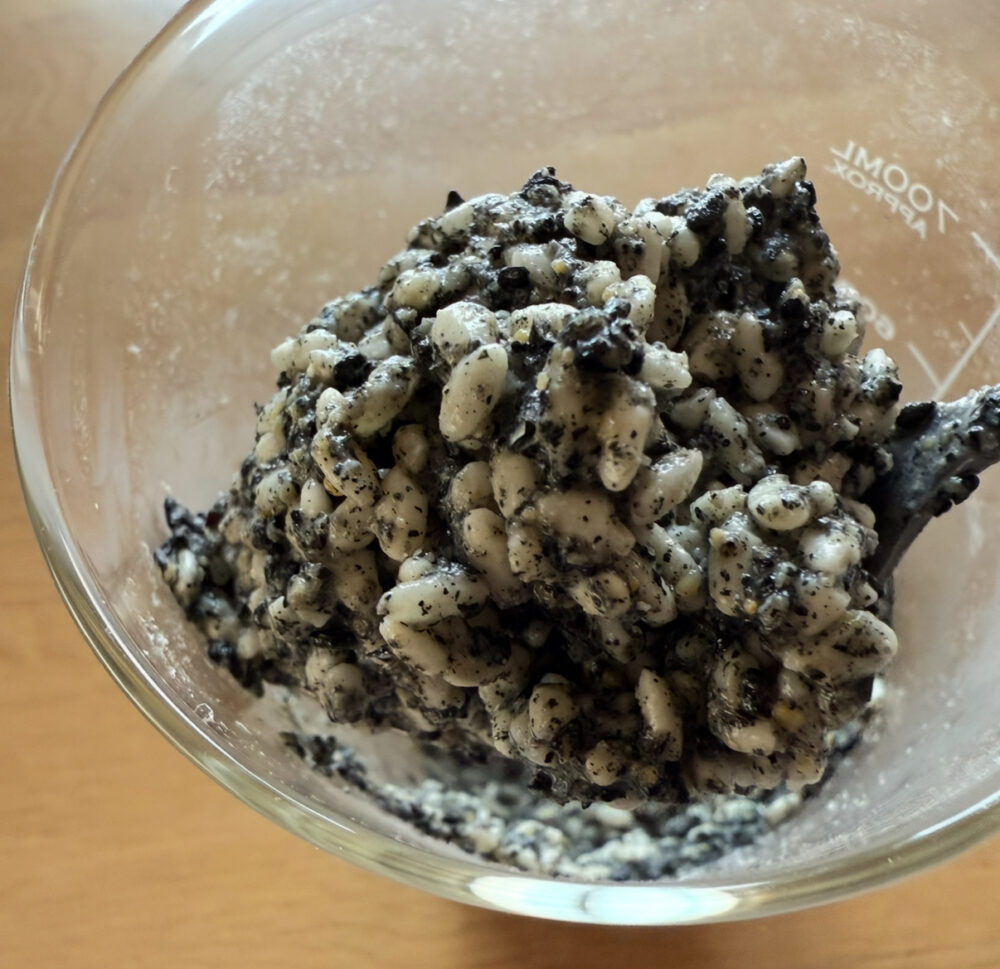 黒ごま麹の準備