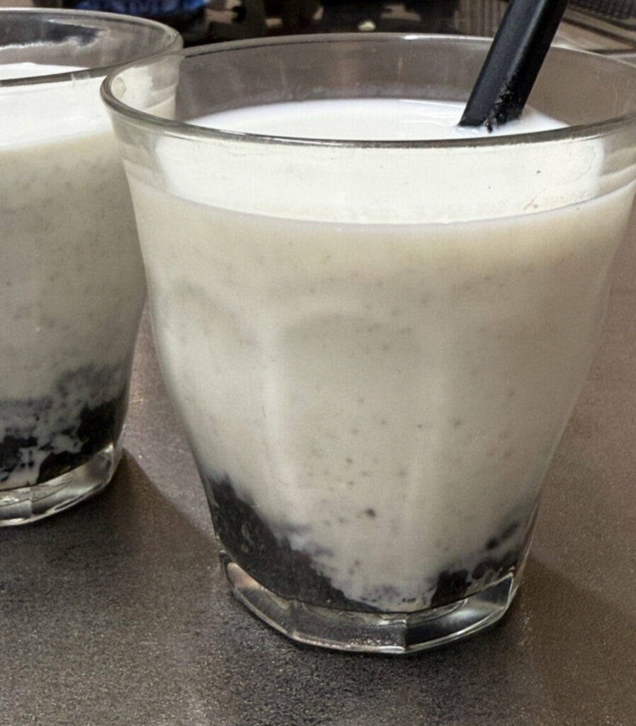 黒ごま麹ミルク